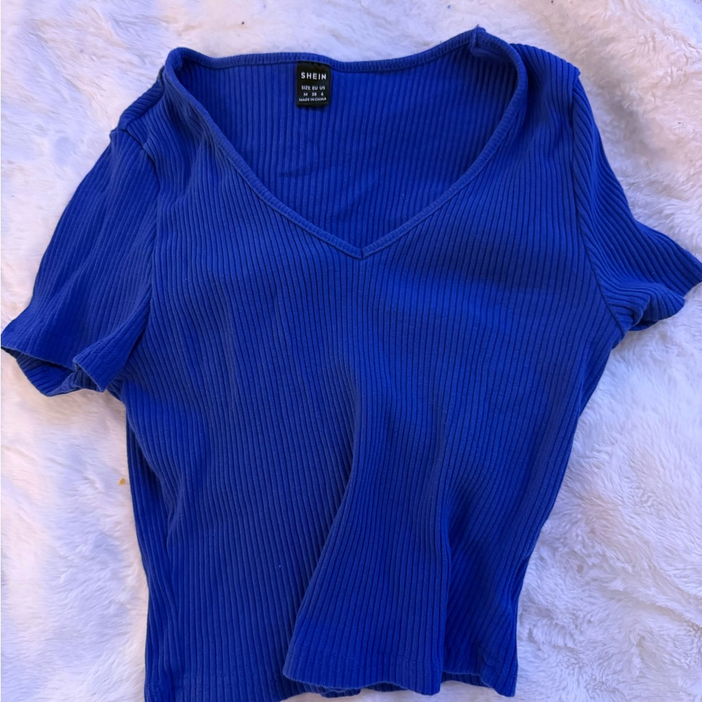 SHEIN Women's Blue Ribbed V-Neck Top